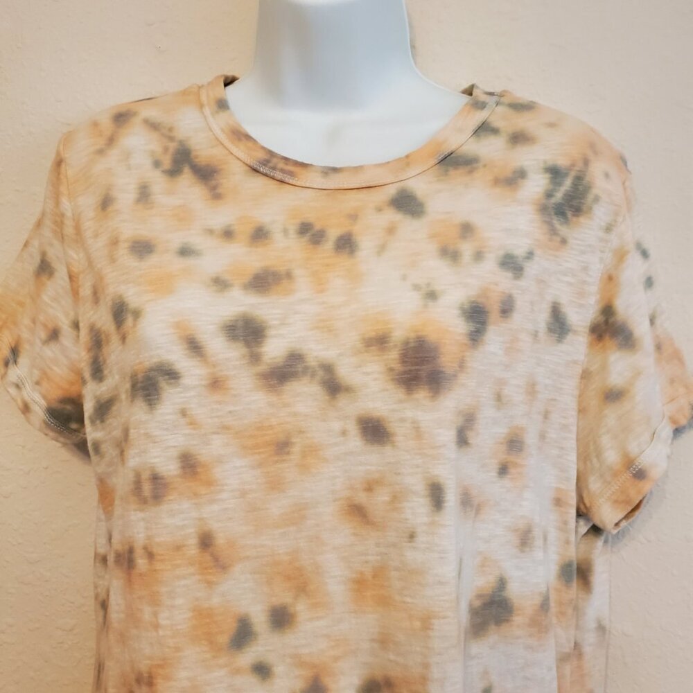 Forever 21 Tie Dye short Sleeve Round Neck t-shirt 100% cotton Size 0X.